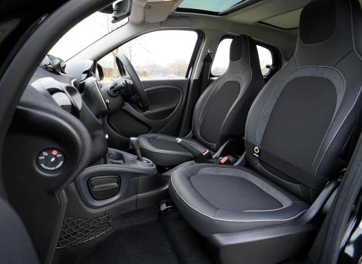Mercedes-Benz C300 4MATIC