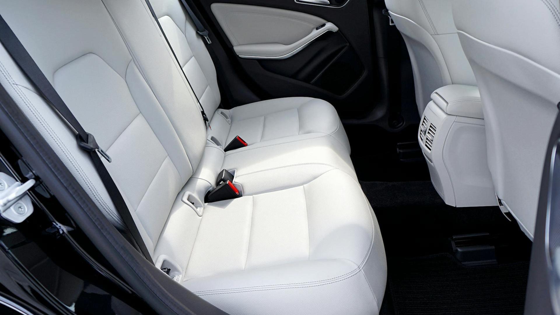 Honda CR-V Touring Hybrid AWD